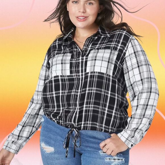 NWT Lane Bryant ‘Classic Long-Sleeve Collared Button-Down Crop Shirt’ in Plaid - Picture 1 of 6